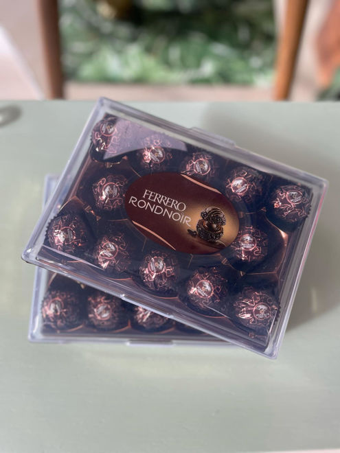 Kép: Ferrero Rondnoir doboz