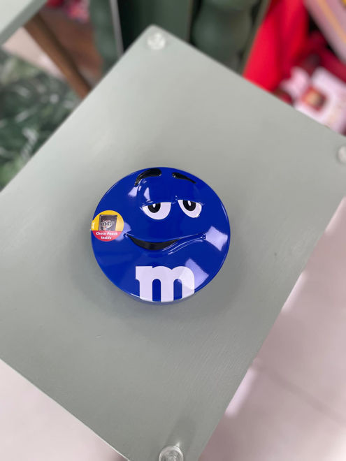 Kép: M&M tejcsokoládé drazsé cukorbevonattal