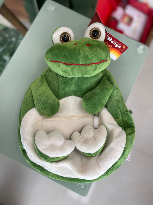 Kép: Plüss Békás Hátizsák