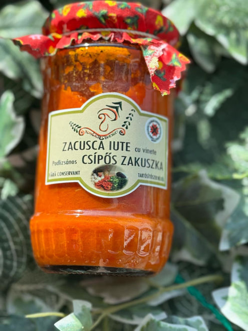 Kép: Zacusca Iute Csípős Zakuszka
