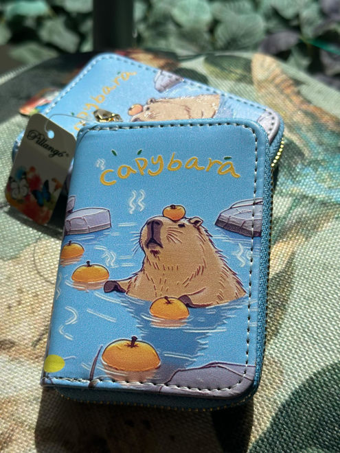 Kép: Kék Capybara Pénztárca