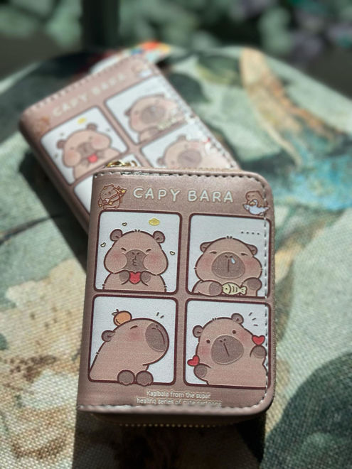 Kép: Barna Capybara Pénztárca