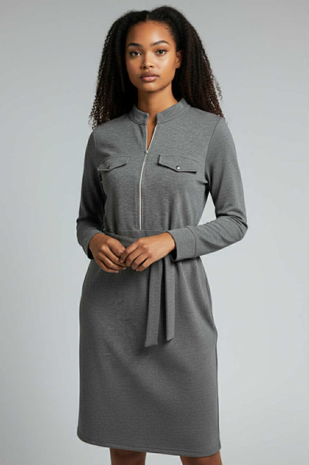 Kép: La Chére Szürke Cipzáros Kötős Ruha