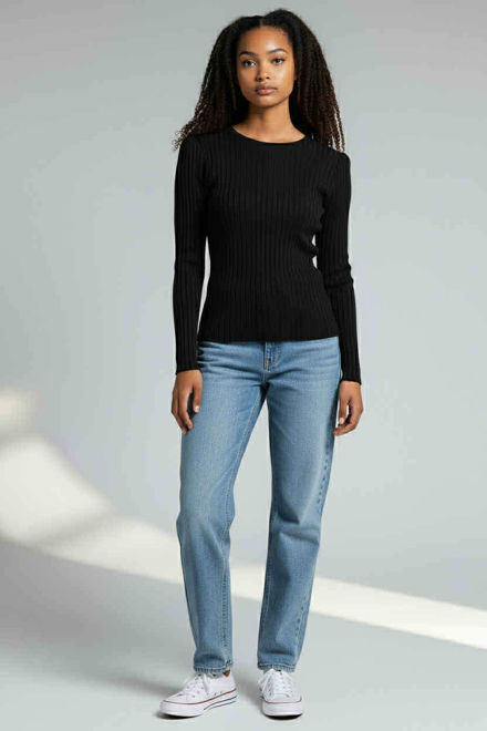 Kép: Fekete Kereknyakú Kötött Felső