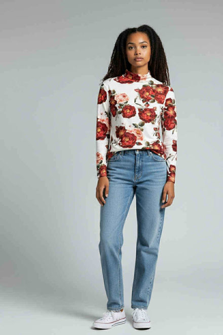 Kép: Masca Fehér Alapon Rózsás Felső