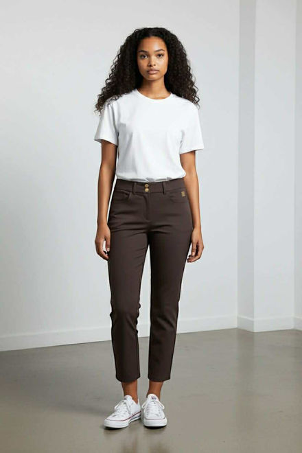 Kép: Magenta Barna Gombos Nadrág