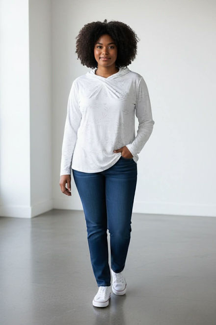 Kép: Extyn Fehér Arany Mintás Csavart Nyakú Hosszú Ujjú Felső